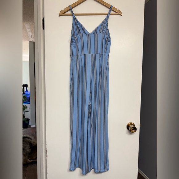 Ardene Blue Striped Jumpsuit Size Small | Adjustable Straps | Wide Leg - Picture 8 of 12